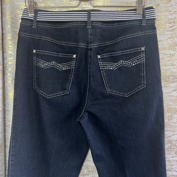 UN Jour Ailleurs Paris Dark Blue Wash Straight Woman’s Jeans Size 40 - Picture 9 of 15